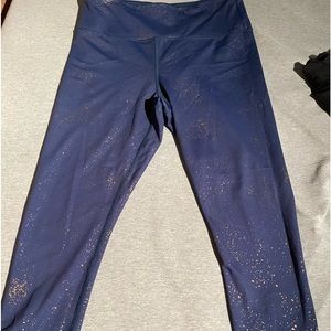 Navy with gold speckled tights! Great for the holidays! Size 8-10